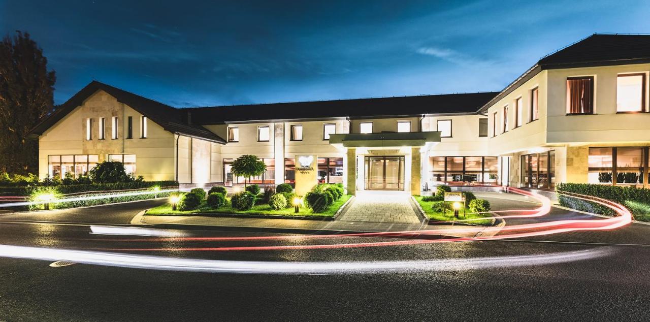Hotel Amazonka Conference And Spa Ciechocinek Dış mekan fotoğraf