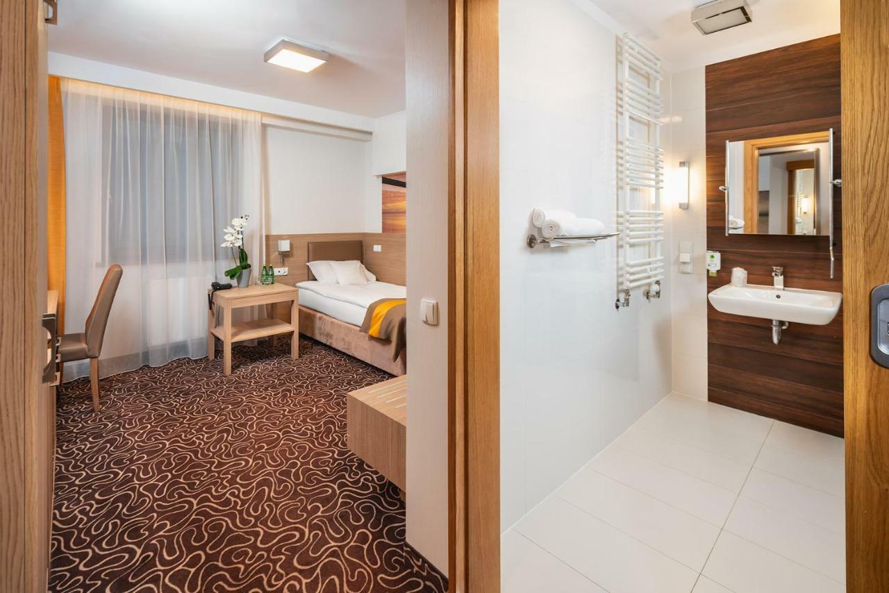 Hotel Amazonka Conference And Spa Ciechocinek Dış mekan fotoğraf